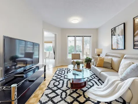 102 Havelock Gate Markham ON L3S 3P6