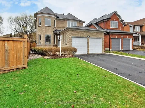 102 Havelock Gate Markham ON L3S 3P6