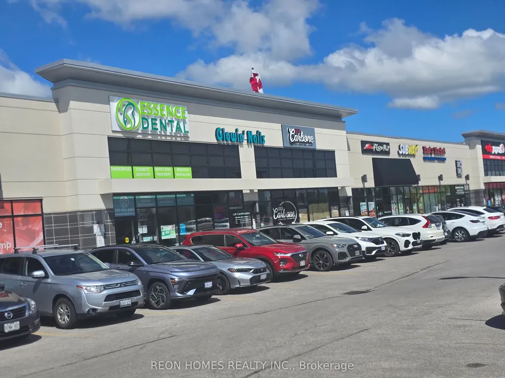 233 Earl Stewart Drive Aurora ON L4G 6V8