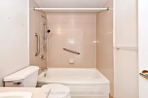 14924 Yonge Street Aurora ON L4G 6H7