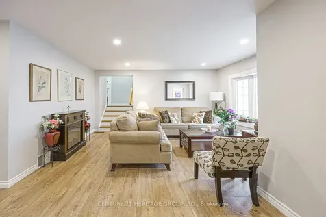 1059 Gorham Street Newmarket ON L3Y 5G9