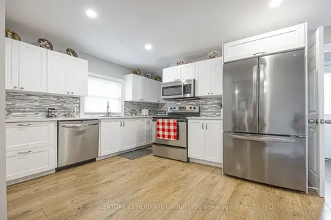 1059 Gorham Street Newmarket ON L3Y 5G9