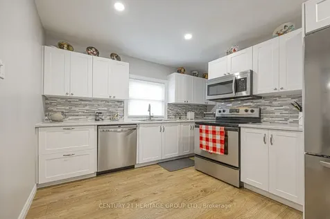1059 Gorham Street Newmarket ON L3Y 5G9