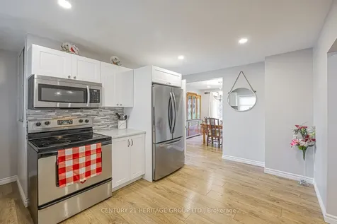 1059 Gorham Street Newmarket ON L3Y 5G9