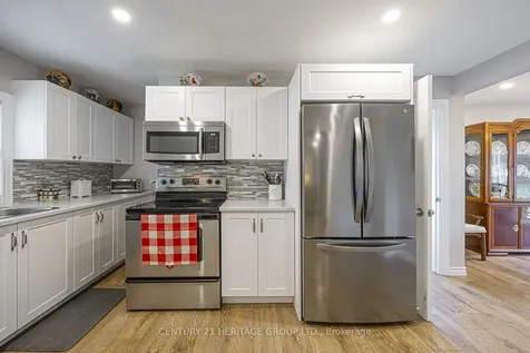 1059 Gorham Street Newmarket ON L3Y 5G9