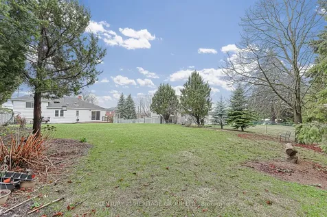 1059 Gorham Street Newmarket ON L3Y 5G9