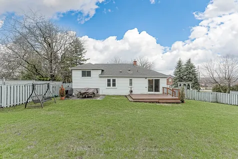 1059 Gorham Street Newmarket ON L3Y 5G9