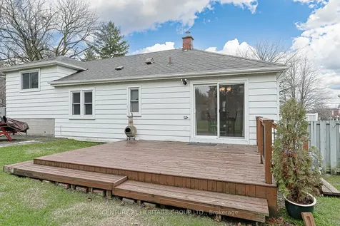 1059 Gorham Street Newmarket ON L3Y 5G9