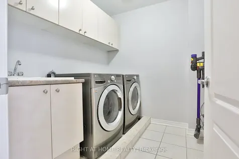 10681 Woodbine Avenue Markham ON L6C 0H4