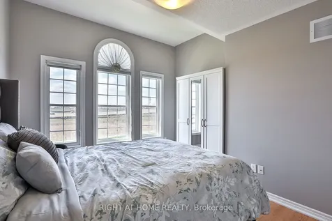 10681 Woodbine Avenue Markham ON L6C 0H4