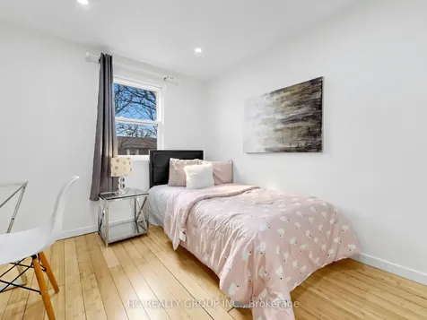1742 John Street Markham ON L3T 1Y9