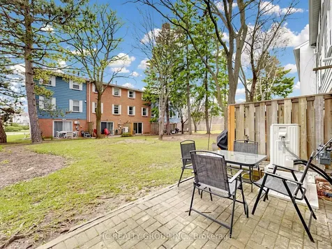 1742 John Street Markham ON L3T 1Y9