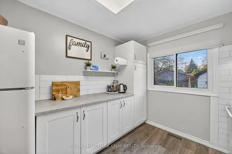 2036 Northern Avenue Innisfil ON L9S 1Z4