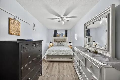 2036 Northern Avenue Innisfil ON L9S 1Z4