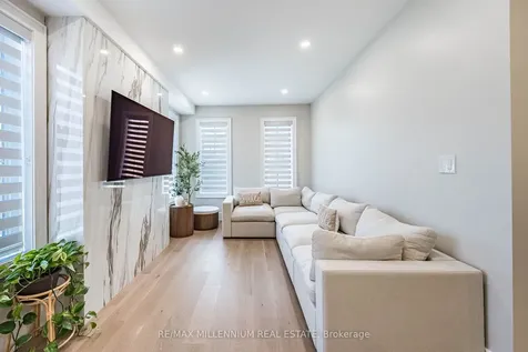 288 Barons Street Vaughan ON L4H 3Z3