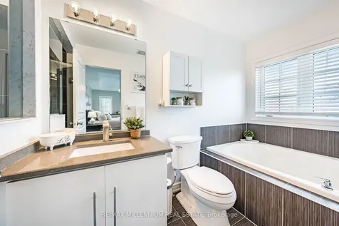 288 Barons Street Vaughan ON L4H 3Z3