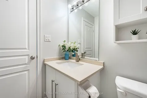 288 Barons Street Vaughan ON L4H 3Z3