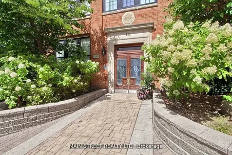 543 Timothy Street W Newmarket ON L3Y 1R1