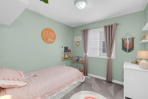 11 Vernon Street Essa ON L3W 0V5