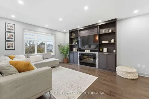17 Fox Run Lane Bradford West Gwillimbury ON L3Z 2J1