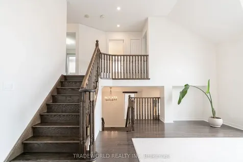 142 Yakefarm Boulevard Whitchurch-stouffville ON L4A 0R8