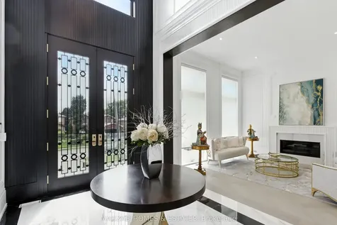 30 B Scott Drive Richmond Hill ON L4C 6V6