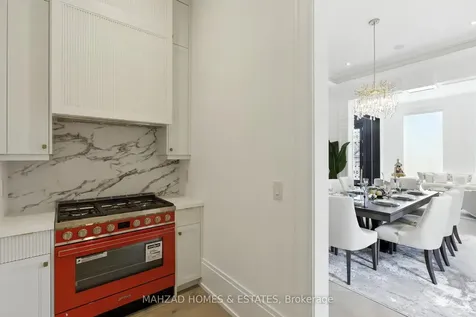 30 B Scott Drive Richmond Hill ON L4C 6V6