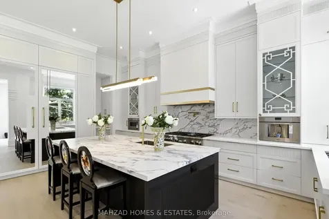 30 B Scott Drive Richmond Hill ON L4C 6V6