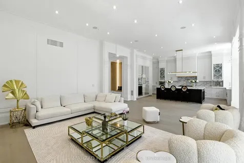 30 B Scott Drive Richmond Hill ON L4C 6V6