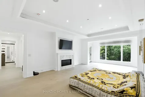 30 B Scott Drive Richmond Hill ON L4C 6V6