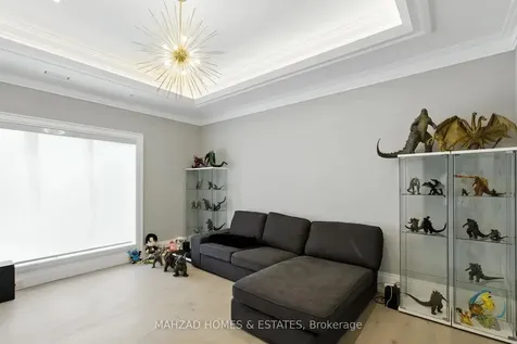30 B Scott Drive Richmond Hill ON L4C 6V6