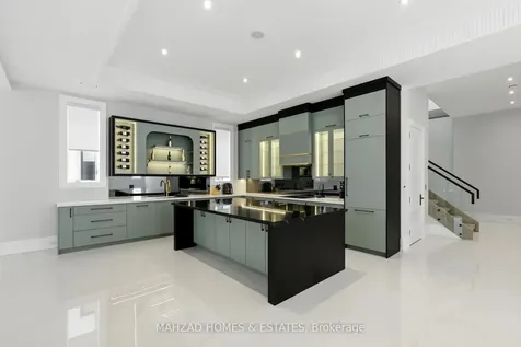 30 B Scott Drive Richmond Hill ON L4C 6V6