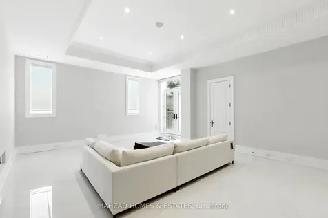 30 B Scott Drive Richmond Hill ON L4C 6V6