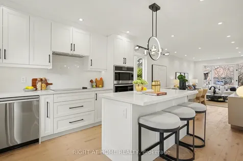 19 Lang Road Markham ON L3T 7E8