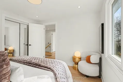 19 Lang Road Markham ON L3T 7E8