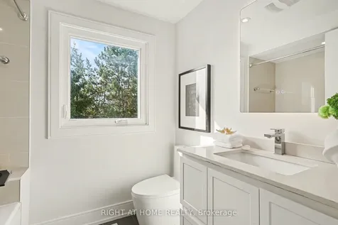 19 Lang Road Markham ON L3T 7E8