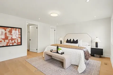 19 Lang Road Markham ON L3T 7E8