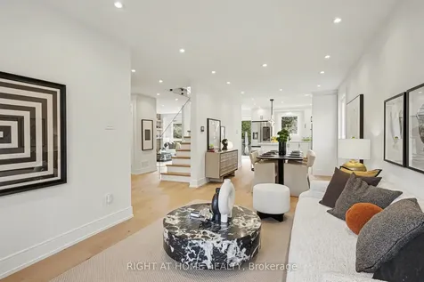 19 Lang Road Markham ON L3T 7E8