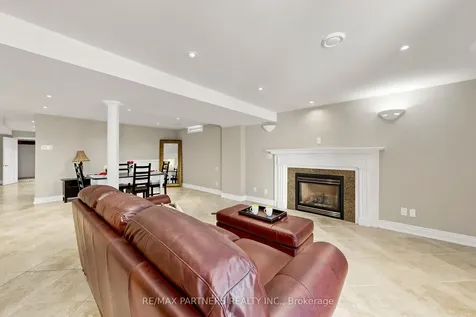 96 Bradgate Drive Markham ON L3T 7M3