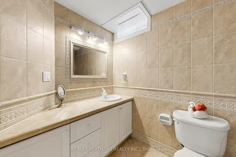 96 Bradgate Drive Markham ON L3T 7M3