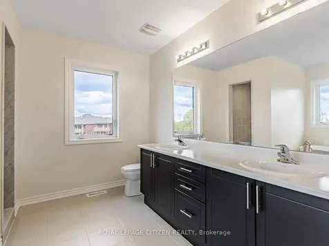 88 Lawrence D. Pridham Avenue New Tecumseth ON L9R 0X4