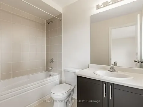 88 Lawrence D. Pridham Avenue New Tecumseth ON L9R 0X4