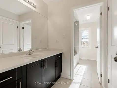 88 Lawrence D. Pridham Avenue New Tecumseth ON L9R 0X4