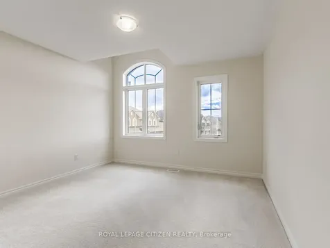 88 Lawrence D. Pridham Avenue New Tecumseth ON L9R 0X4