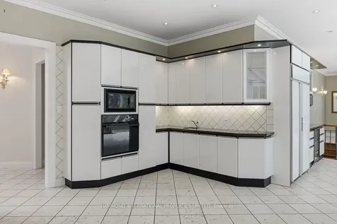 78 Elgin Street Markham ON L3T 1W6