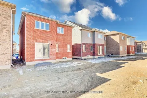 122 Cliff Thompson Court Georgina ON L0E 1R0