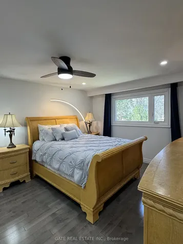 10 Thorny Brae Drive Markham ON L3T 3G4