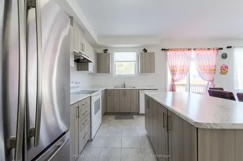 7 Wakefield Boulevard Essa ON L3W 0L7
