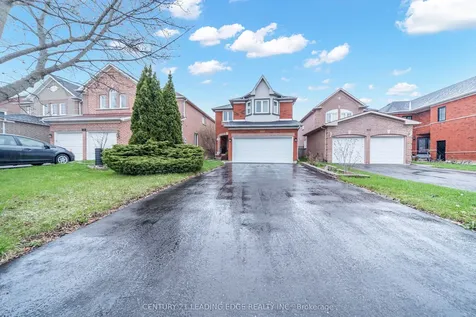 146 Roxbury Street Markham ON L3S 3T4