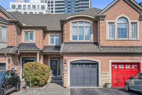25 Kingsbridge Circle Vaughan ON L4J 8N8